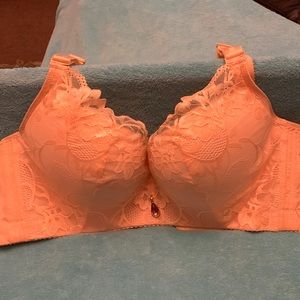 Peach padded bra color off in photo